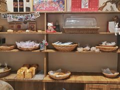 -沁屋面包店(人民东路店)