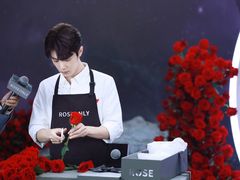 -ROSEONLY诺誓(沈阳万象城店)