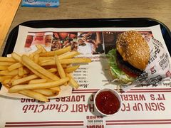 -The Habit Burger Grill 哈比特汉堡(复兴soho店)