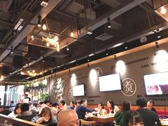 大堂-渝是乎酸菜鱼(龙旗购物中心店)