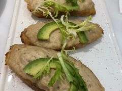 -丽莎沙拉轻食餐厅(国贸店)