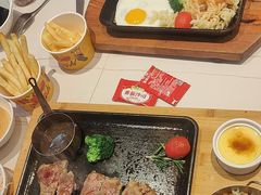 -豪享来牛排(人民店)