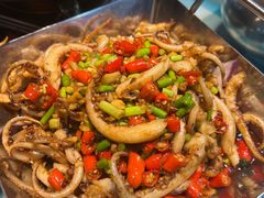 -昱龙大盆牛蛙馆(三兴街总店)
