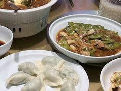 -关东小磨东北菜(上海长风大悦城店)