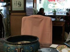 大堂-烤肉季饭庄