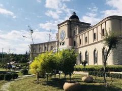 -丹世红酒庄·烧烤·团建·婚礼·水上运动