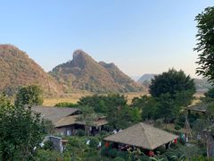 -英德宝晶宫天鹅湖茶语温泉