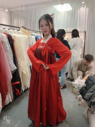 -汉仪华裳汉服馆(打浦桥店)