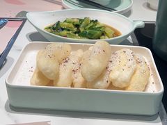 -黄记煌三汁焖锅(新佳丽江汉路店)