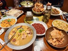 杀猪菜-95号酱骨·一块豆腐(展春园西路店)
