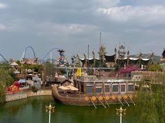 -七彩云南欢乐世界