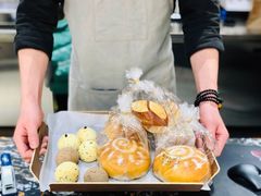 经典德国碱水面包-啊噗吐呦现场烘焙(麦凯乐店)