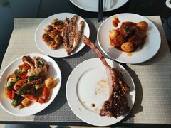 -航空港万怡酒店·万荟轩餐厅(航空港区远航路店)