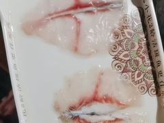 -老牌坊云南鱼豆花火锅(哈西万达店)