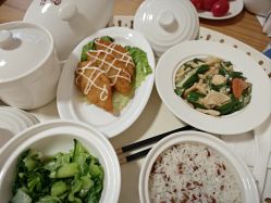 -童谣里医疗级月子中心(独栋湖景店)