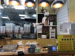 大堂-包满意面包糕点(东坝店)