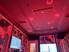 -自由港KTV(王子公主金平店)