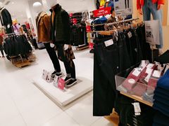 -优衣库(南京建邺万达广场店)