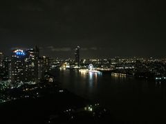 -阿瓦尼河滨曼谷酒店