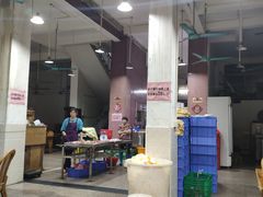 -标记美食新鲜猪杂(兴南大道店)