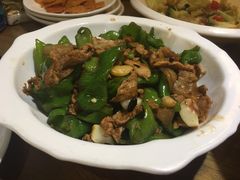 辣椒炒肉-肖记公安牛肉鱼杂馆· 省级非物质文化遗产(仁和路店)