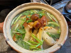 -破瓦寒窑·地摊烤羊排