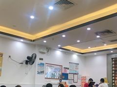 大堂-贞姨美食·老字号海鲜大排档