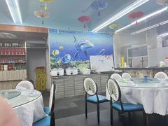景观位-范饭椰林川湘味海鲜·椰子鸡(三亚湾椰梦长廊店)