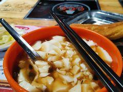 豆腐脑-珍巴奴毛肚牛肉小火锅(四惠店)