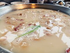 -老来福·非遗酸汤兔(凯旋路店)