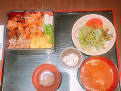 照烧鸡肉丼-鸟良(秋葉原店)