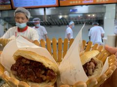 -闫家驴肉老店(华电一校店)