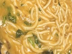 -香巴拉云南餐厅(华莱坞店)