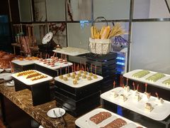 自助取餐区-聚春园自助餐厅(东街口店)
