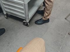 -美食小镇·观赏珍稀鸟类·长隆熊猫酒店