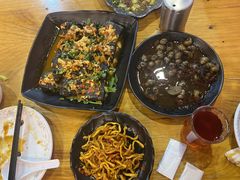 老长沙臭豆腐-回·龙虾铺·盆盆蟹·烧烤大排档(回龙观店)