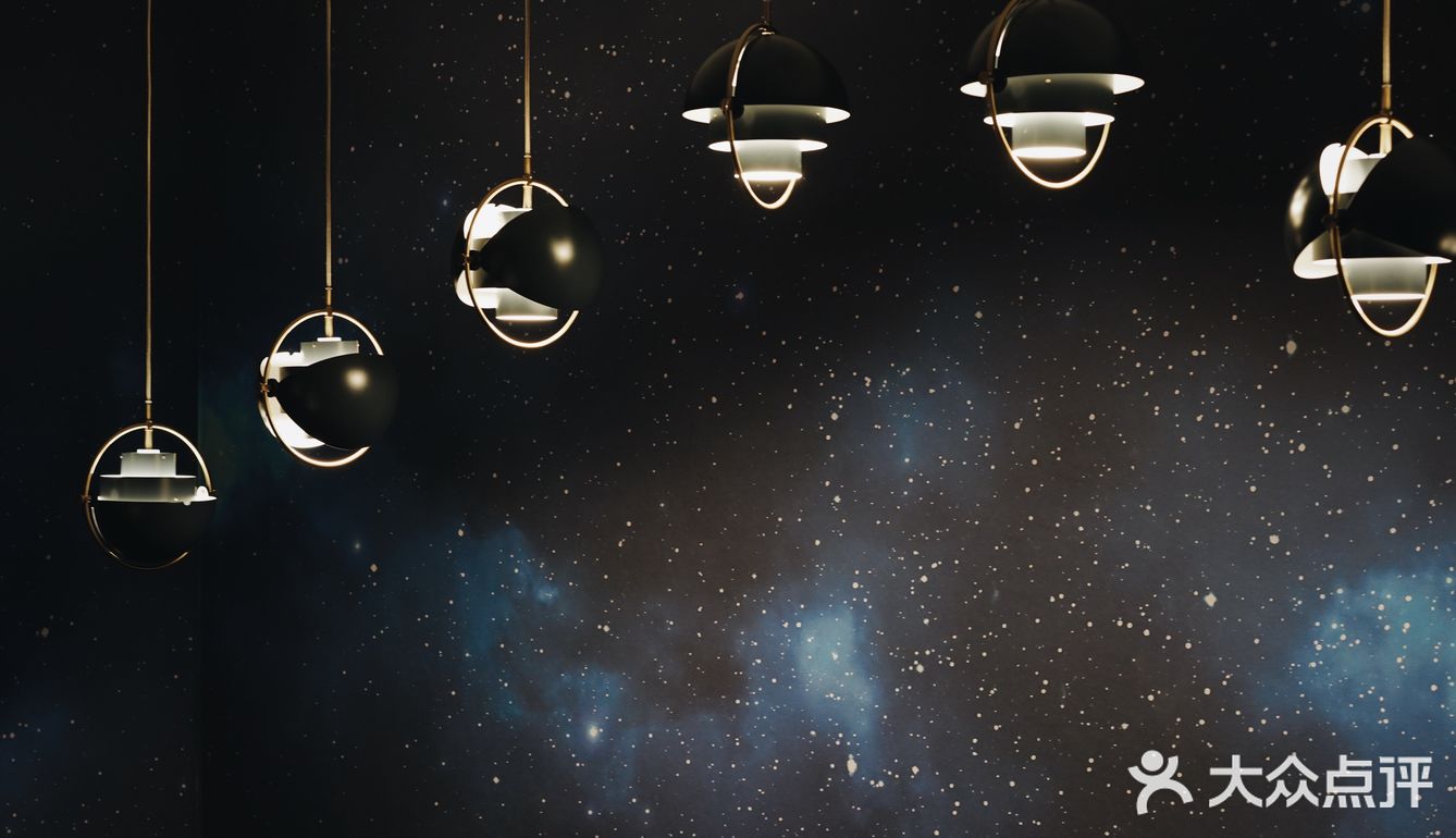 “灯控”必逛设计展｜GUBI，用光写诗，不只是艺术的感动