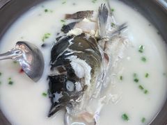 -浔味·山屿湖·正宗淳牌全鱼宴老字号
