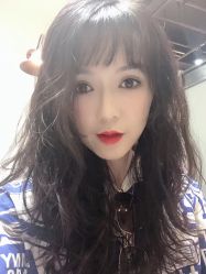 -FRIDAY星期五专业美发沙龙