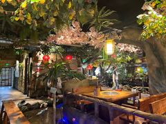 -城墙拐拐火锅(三峡广场黑金冠店)