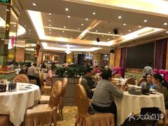 大堂-丰谷酒家(鹏瑞利季华广场店)