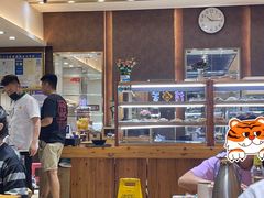 大堂-杨记清芳牛肉拉面(京广路店)