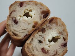 蔓越莓芝士短法-富贵面包公司(运河店)