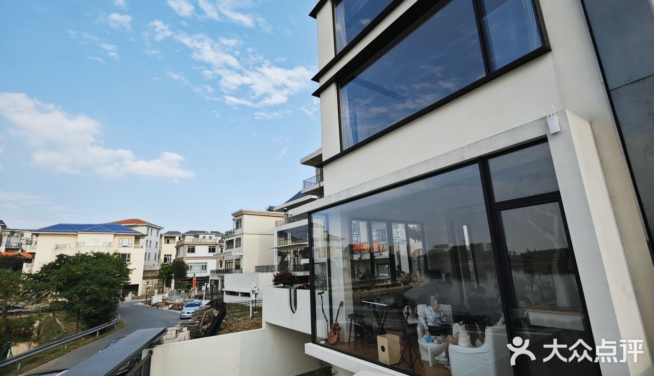 一秒梦回洱海|湖畔别墅区里咖啡店