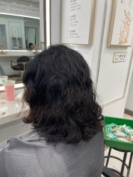 -镁连社·美联社