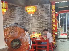 -欠火锅·水牛毛肚·团建聚餐·生日宴(何山路店)