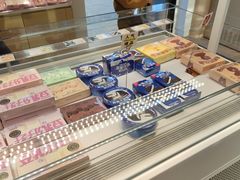 面包甜点陈列柜-好利来(西宸广场店)
