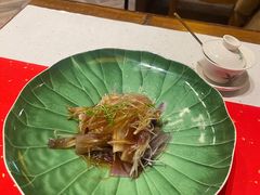 -荷风细雨·中国茶宴(世纪大道店)