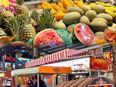 -三亚火车头万人海鲜广场