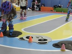 -米高蓝斯克国际轮滑中心(中铁建店)